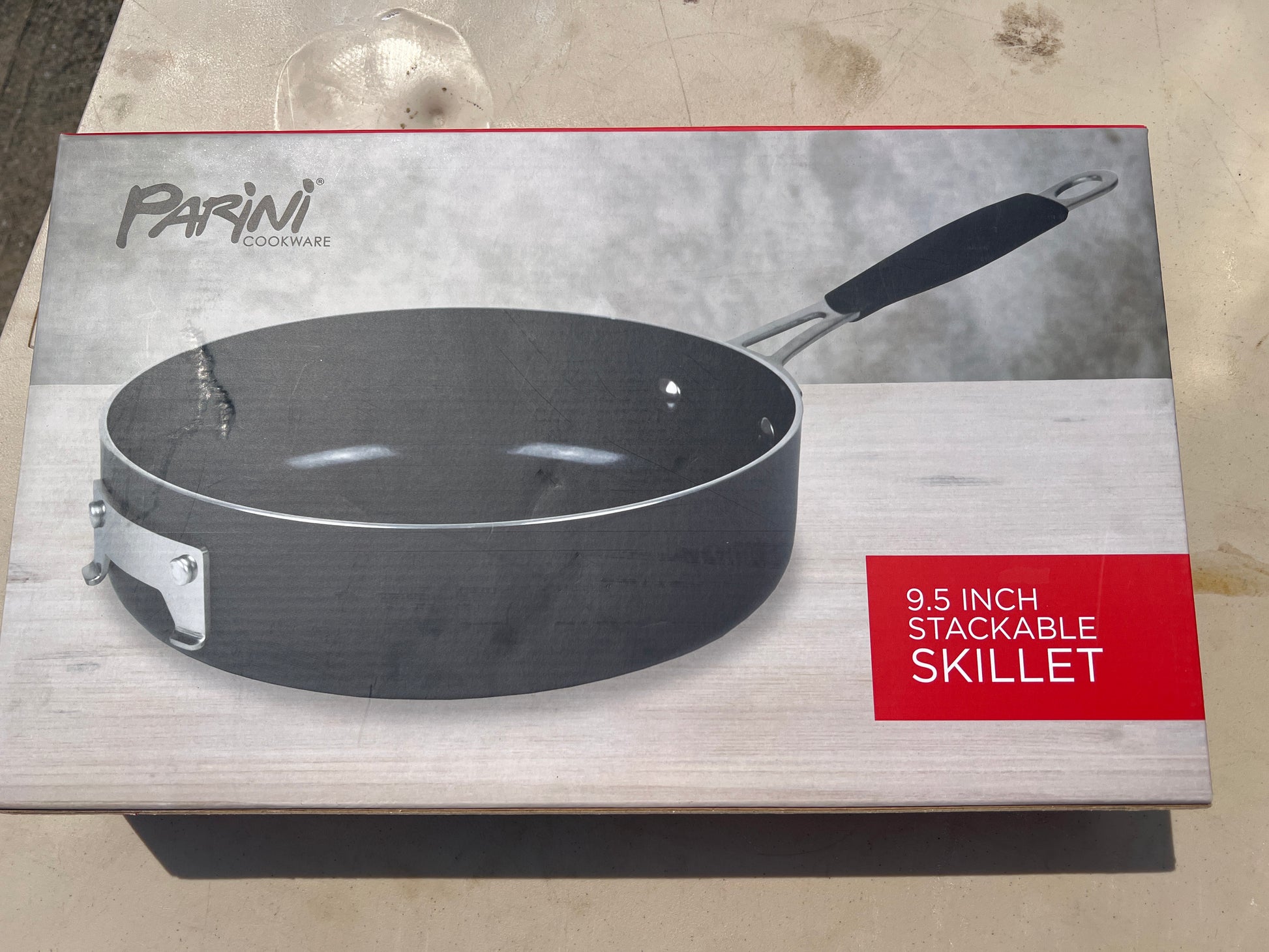 9.5” Stackable Skillet